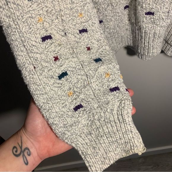 VINTAGE Made in USA Northern Reflections White/Grey Knit Sweater (Size Large) - Picture 5 of 13